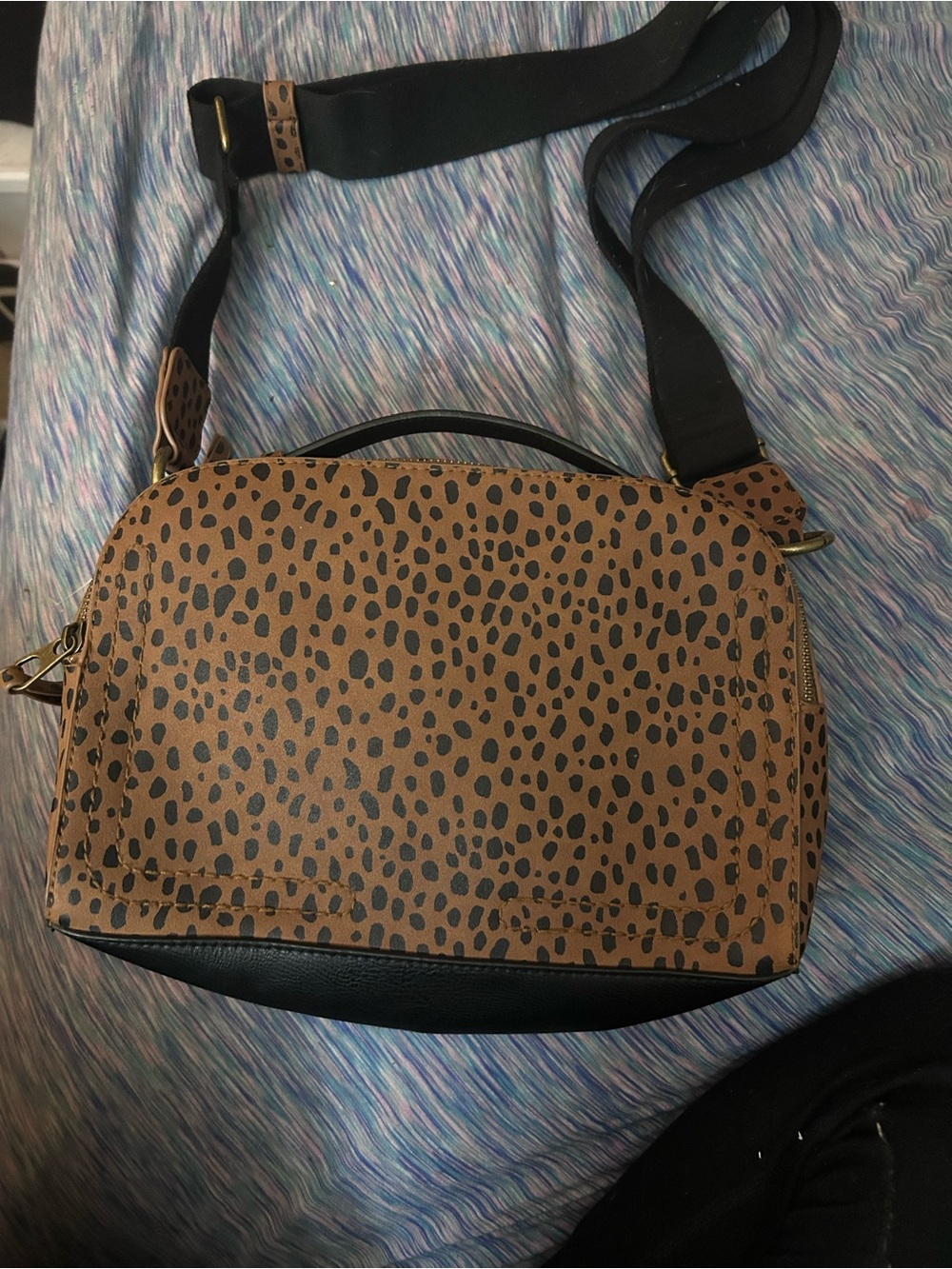 Universal Thread Leopard Print Crossbody Bag in Brown and Black